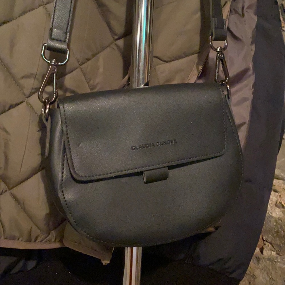 Black Crossbody